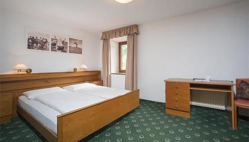 Hotel Boutique Eggele 4*